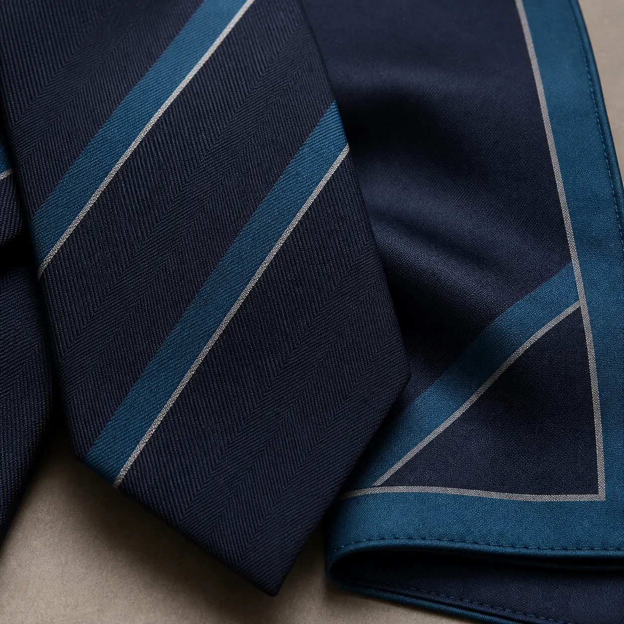 HO024 ELBE Neck Tie and Scarf - 1